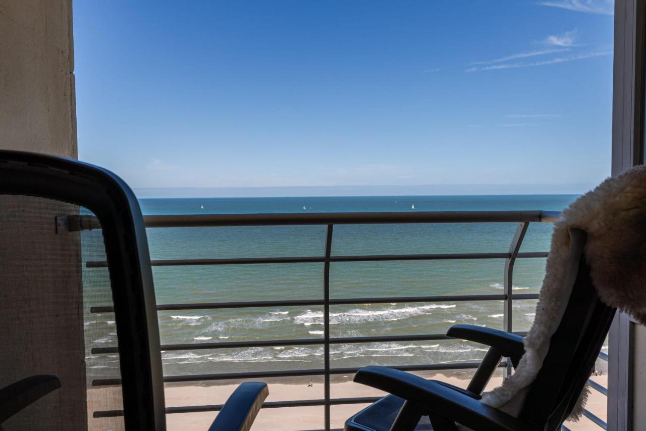 Excellent Southern Furnished Apartment With Beautiful Sea View Nieuwpoort Eksteriør billede