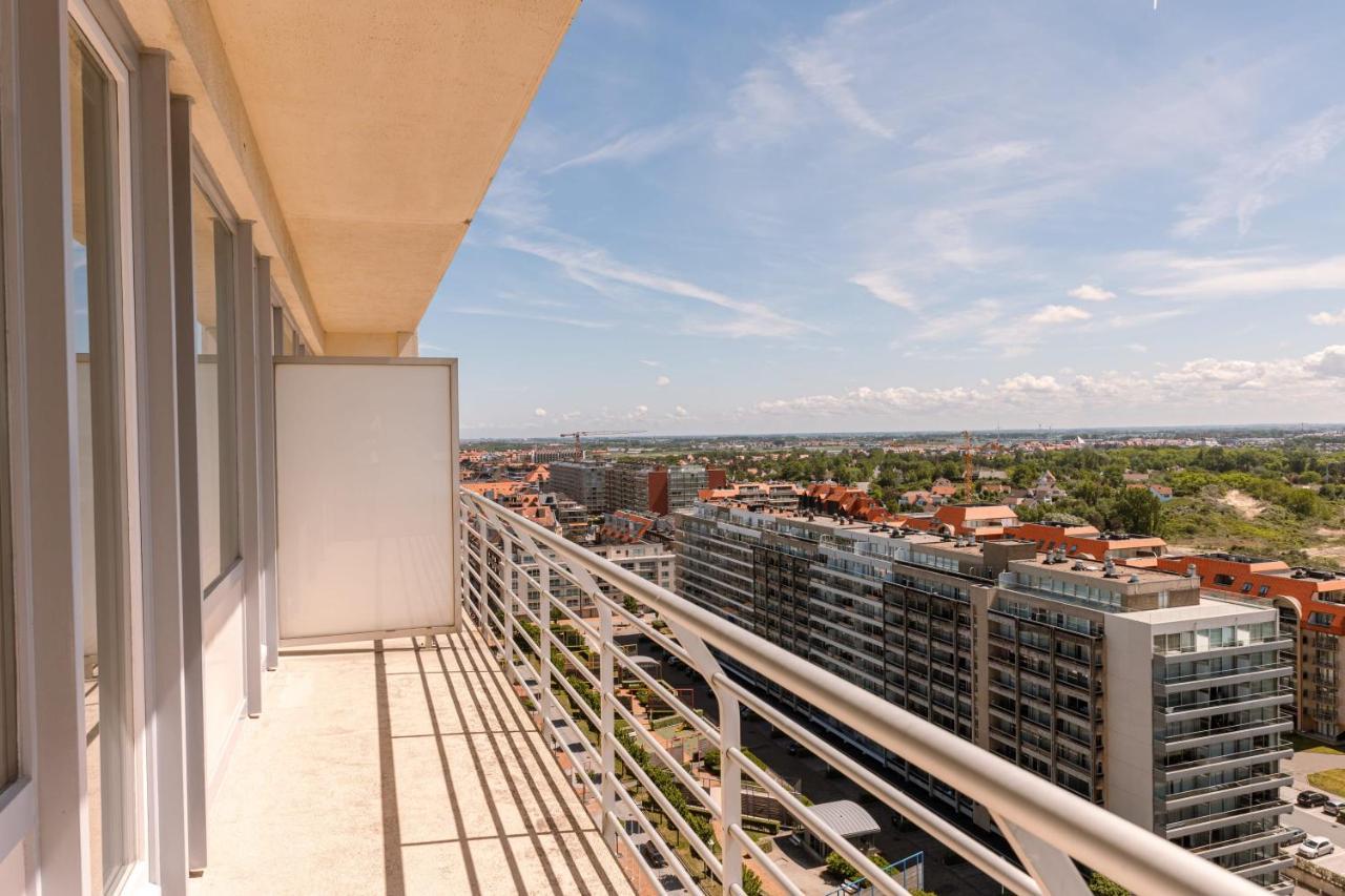 Excellent Southern Furnished Apartment With Beautiful Sea View Nieuwpoort Eksteriør billede